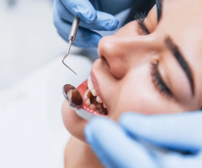 Edent - Clinica stomatologica, Bucuresti