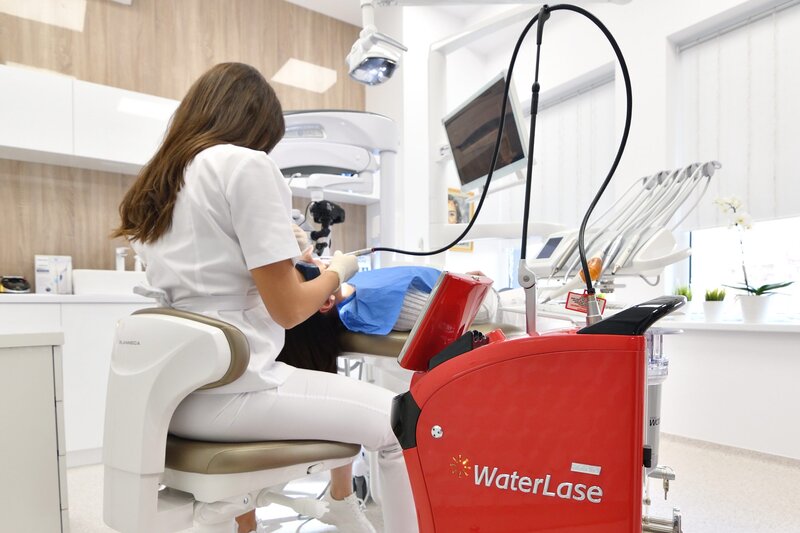 Edent - Clinica stomatologica, Bucuresti